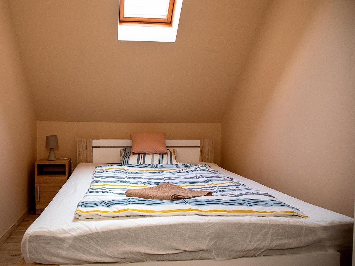Lux Apartman Buek Exteriör bild