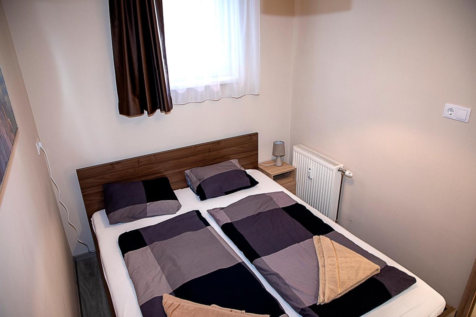 Lux Apartman Buek Exteriör bild