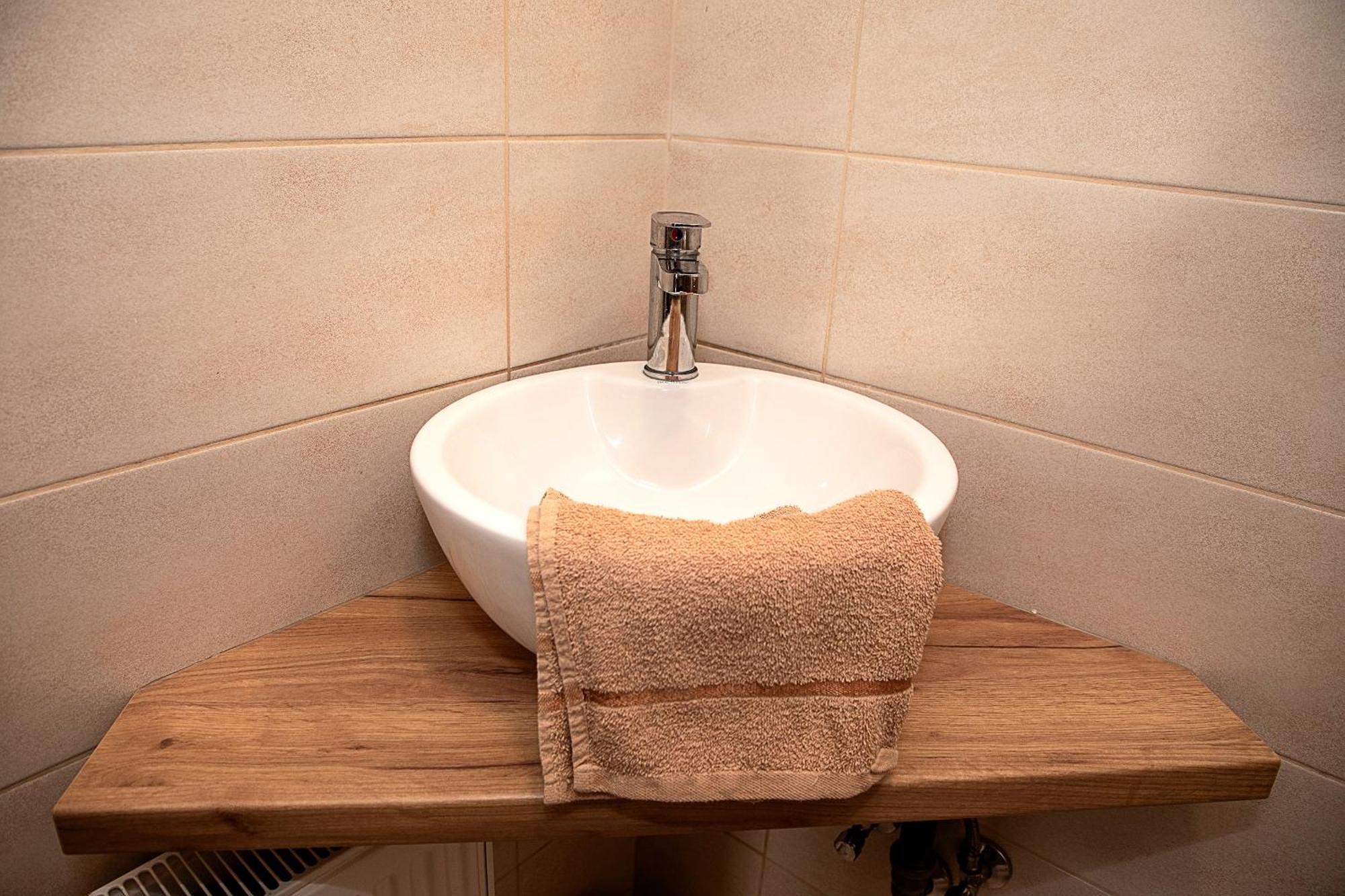 Lux Apartman Buek Exteriör bild