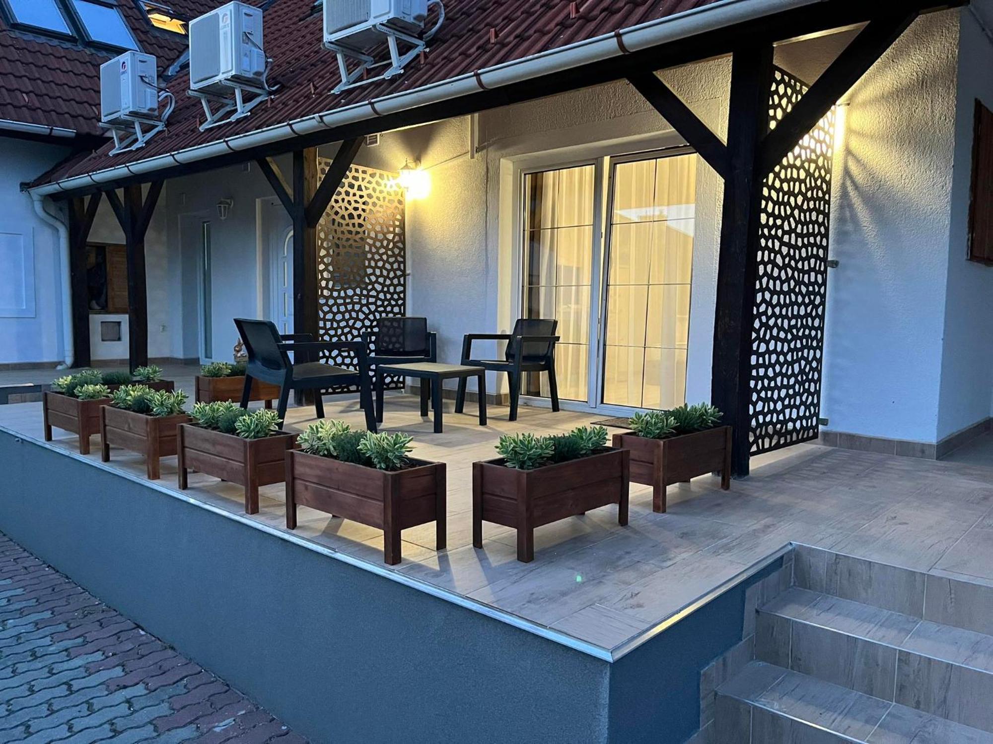 Lux Apartman Buek Exteriör bild